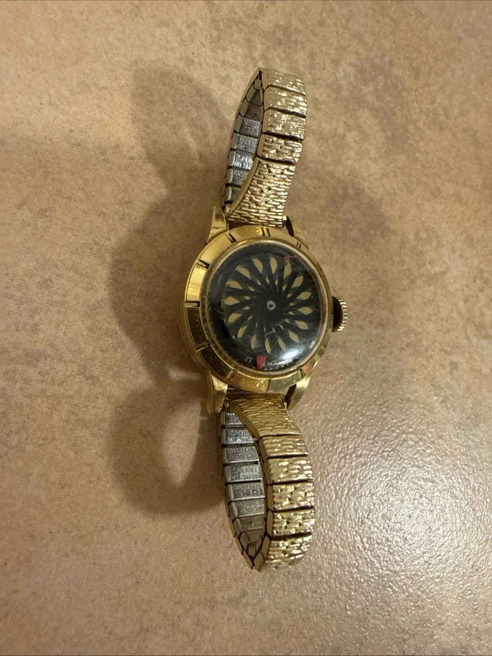 VINTAGE ERNEST BOREL KALEIDOSCOPE LADIES E WATCH=RUN